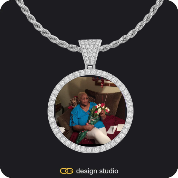 Custom Photo Pendant - Silver / Circle (3 cm) / Rope