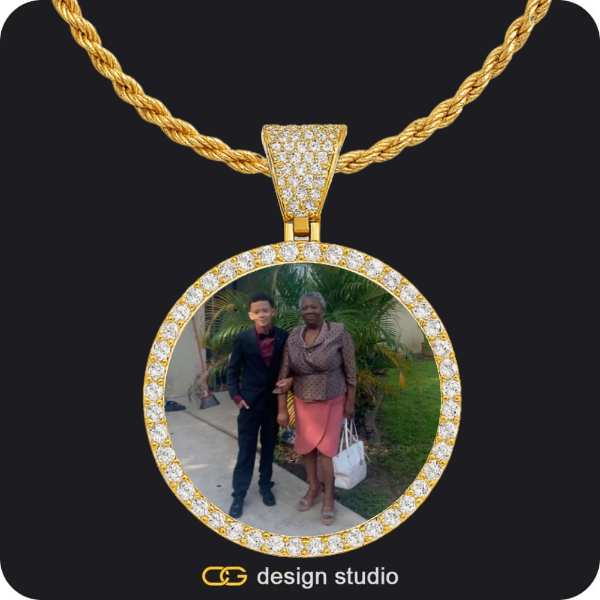 Custom Photo Pendant - Gold / Circle (4 cm) / Rope