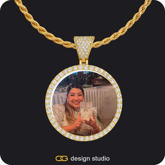 The Essential Stud Name Earrings,Custom Photo Pendant - Gold / Circle (3 cm) / Rope
