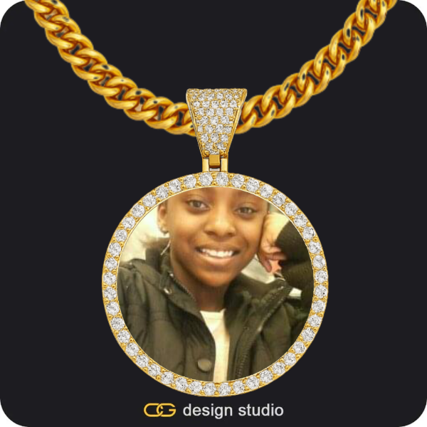 Custom Photo Pendant - Gold / Circle (4 cm) / Cuban (5mm)