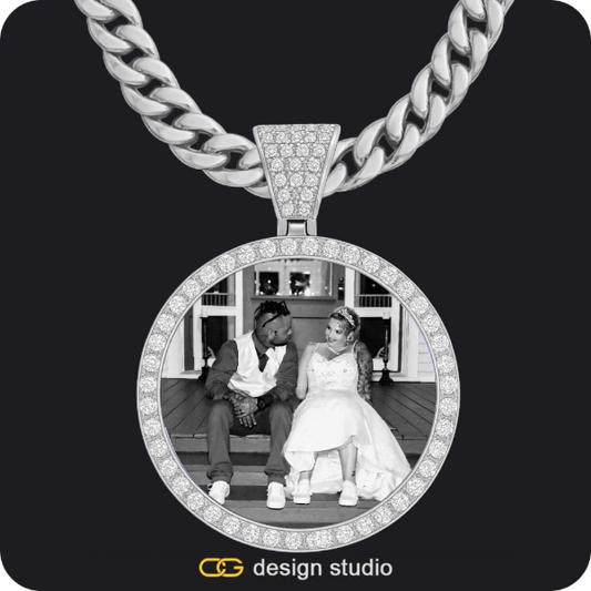 Custom Photo Pendant - Silver / Circle (4 cm) / Cuban (10mm)
