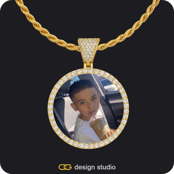 Custom Photo Pendant - Gold / Circle (3 cm) / Rope