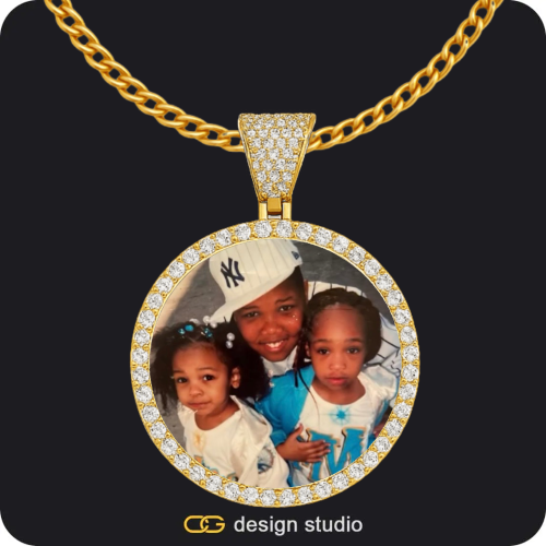 Custom Photo Pendant - Gold / Circle (4 cm) / Cuban (3mm)