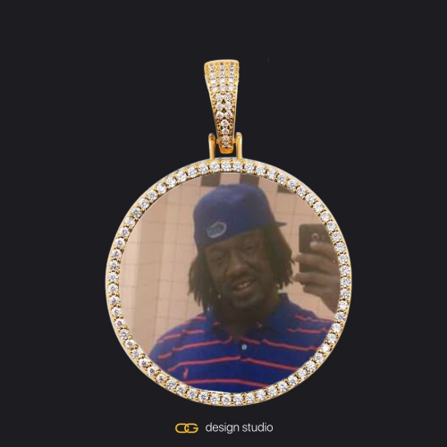 Custom Photo Pendant - Gold / Circle (3 cm) / Cuban (10mm)
