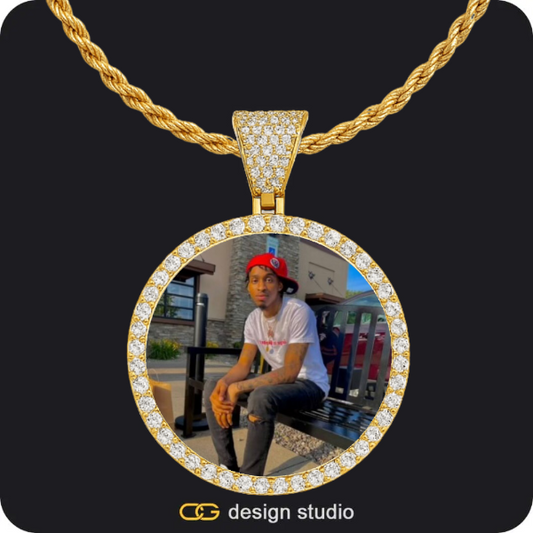 Custom Photo Pendant - Gold / Circle (4 cm) / Rope