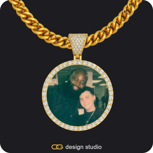 Custom Photo Pendant - Gold / Circle (3 cm) / Cuban (5mm)
