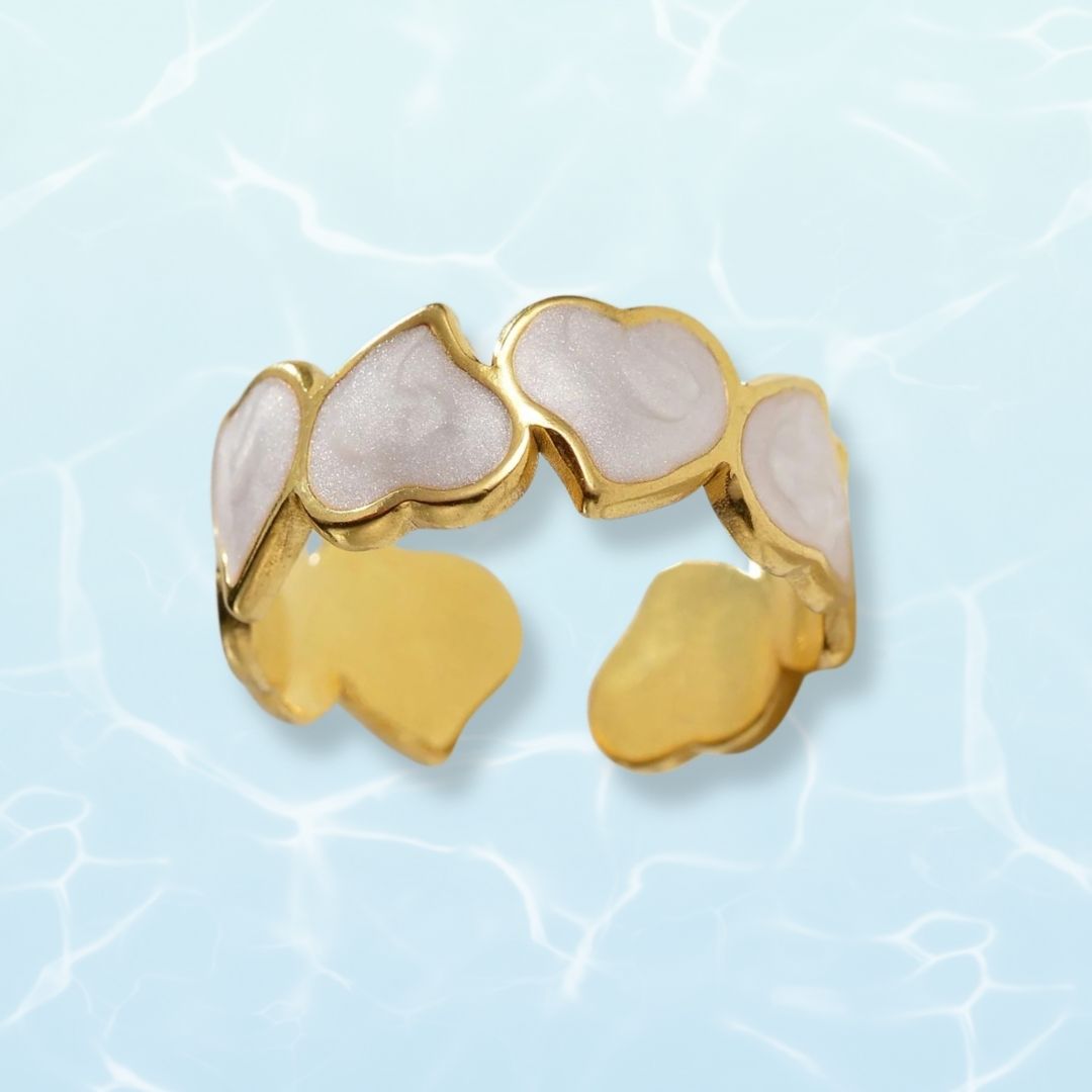 Hearts Ring
