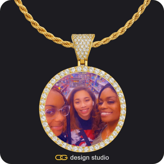 Custom Photo Pendant - Gold / Circle (4 cm) / Rope