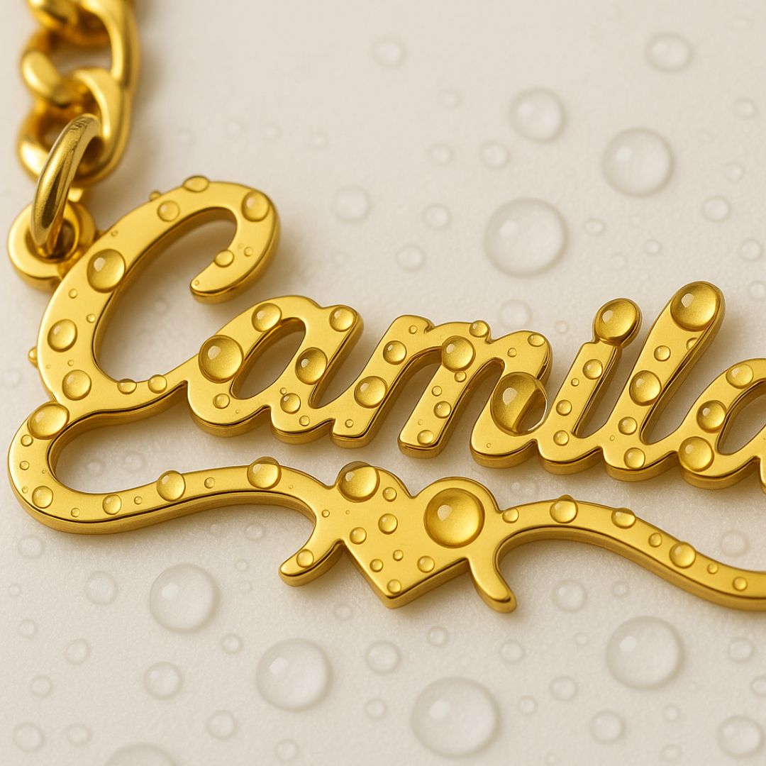 The Essential Name Necklace: Underline