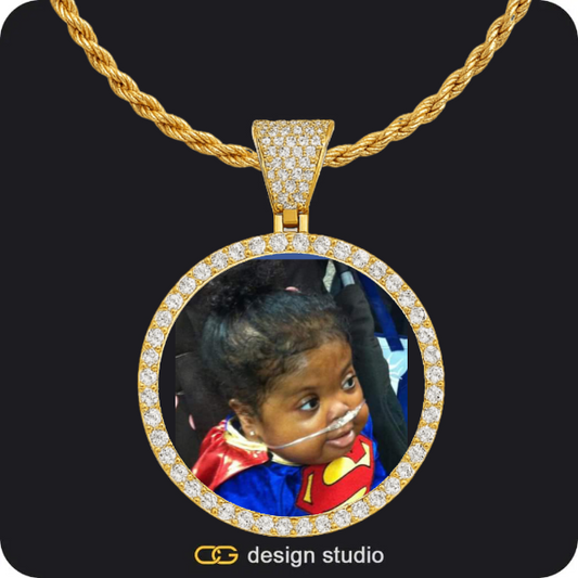 Custom Photo Pendant - Gold / Circle (4 cm) / Rope