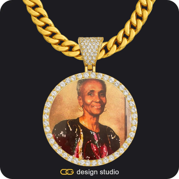 Custom Photo Pendant - Gold / Circle (4 cm) / Cuban (10mm)