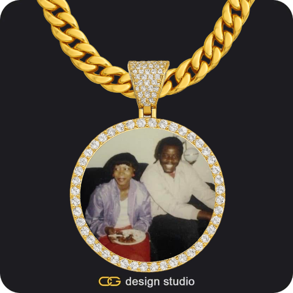 Clover Initial Necklace - M / 18 inch,Custom Photo Pendant - Gold / Circle (4 cm) / Cuban (10mm)