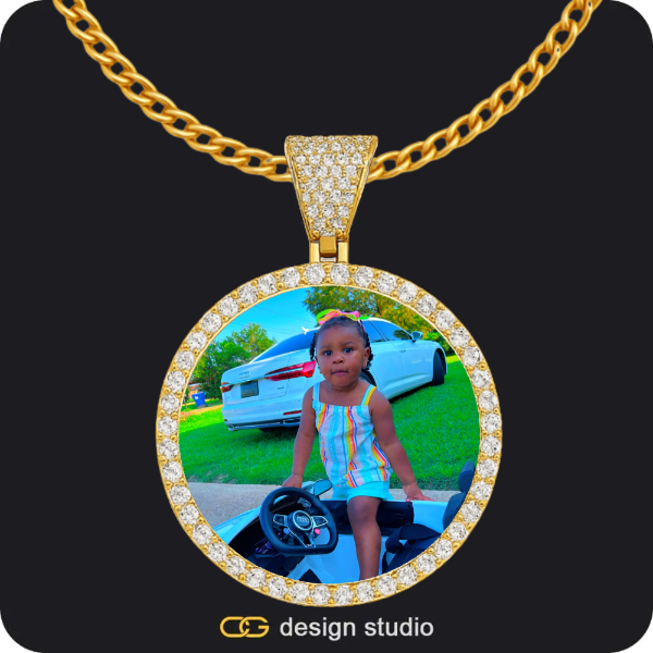 Custom Photo Pendant - Gold / Circle (4 cm) / Cuban (3mm)