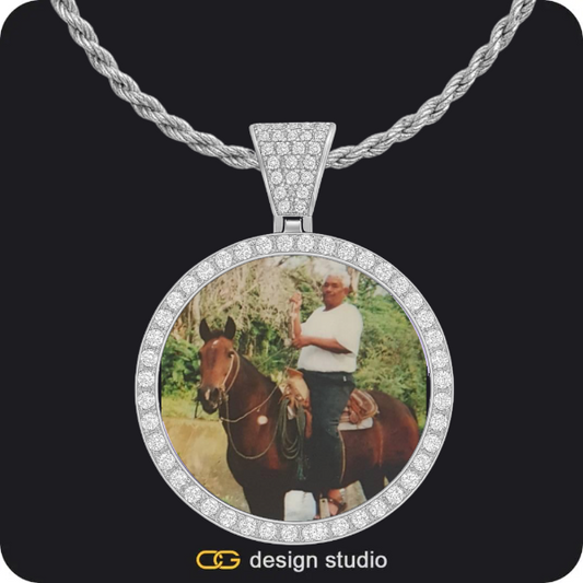 Custom Photo Pendant - Silver / Circle (4 cm) / Rope