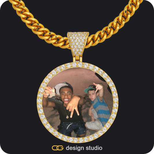 Shell Initial Necklace - U / Silver,Custom Photo Pendant - Gold / Circle (4 cm) / Cuban (5mm)