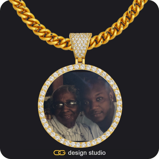 Custom Photo Pendant - Gold / Circle (4 cm) / Cuban (5mm)