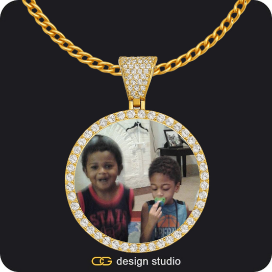 Custom Photo Pendant - Gold / Circle (4 cm) / Cuban (3mm)