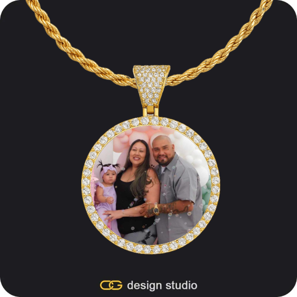 Custom Photo Pendant - Gold / Circle (3 cm) / Rope