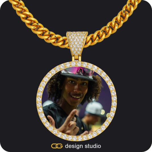 Custom Photo Pendant - Gold / Circle (4 cm) / Cuban (5mm)