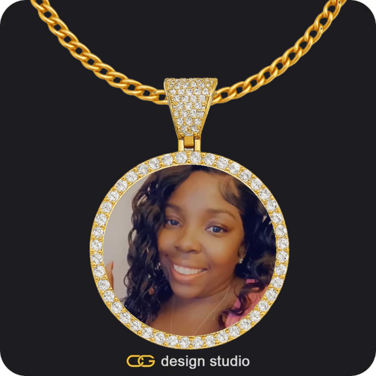 Custom Photo Pendant - Gold / Circle (4 cm) / Cuban (3mm)