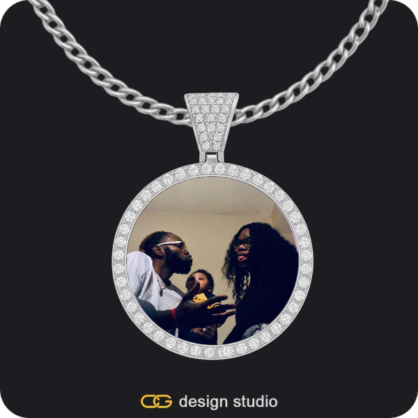 Custom Photo Pendant - Silver / Circle (3 cm) / Cuban (3mm)