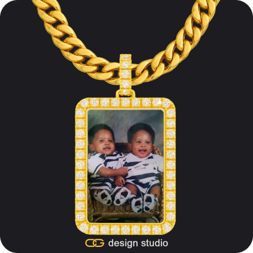 Custom Photo Pendant - Gold / Circle (4 cm) / Cuban (10mm),Shell Initial Necklace - O / Gold,Custom Photo Pendant - Gold / Rectangle / Cuban (10mm)