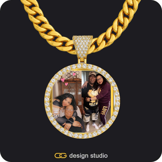 Custom Photo Pendant - Gold / Circle (3 cm) / Cuban (10mm)