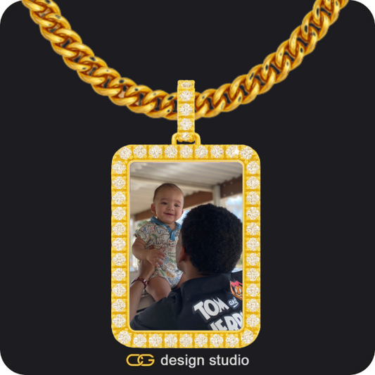 Rectangle Initial necklace - Q,Custom Photo Pendant - Gold / Rectangle / Cuban (5mm)