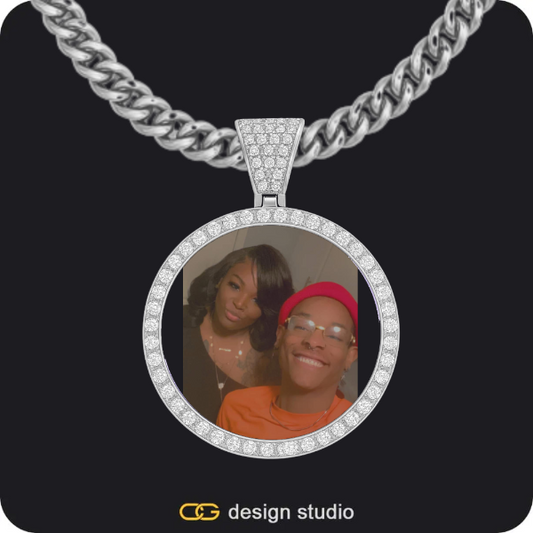 Custom Photo Pendant - Silver / Circle (3 cm) / Cuban (5mm)