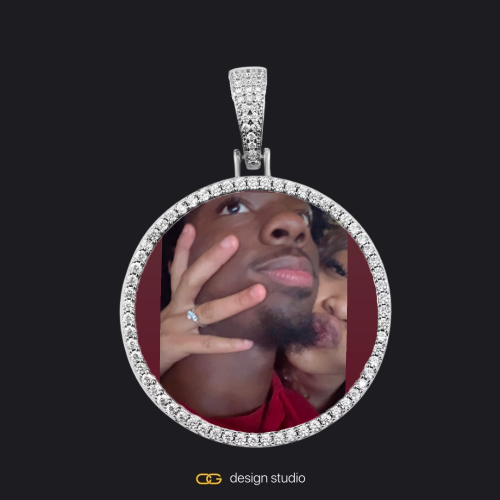 Custom Photo Pendant - Silver / Circle (4 cm) / Cuban (10mm),The Essential Name Necklace: Looped,Item Personalization