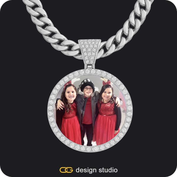 Custom Photo Pendant - Silver / Circle (3 cm) / Cuban (10mm)