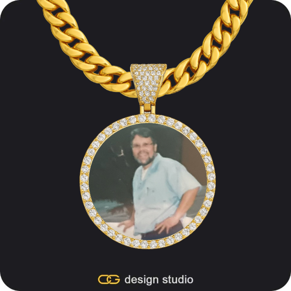 Custom Photo Pendant - Gold / Circle (3 cm) / Cuban (10mm)