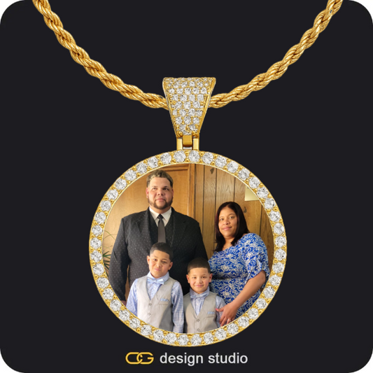 Custom Photo Pendant - Gold / Circle (4 cm) / Rope,Shell Initial Necklace - Q / Gold,Custom Photo Pendant - Gold / Circle (4 cm) / Rope