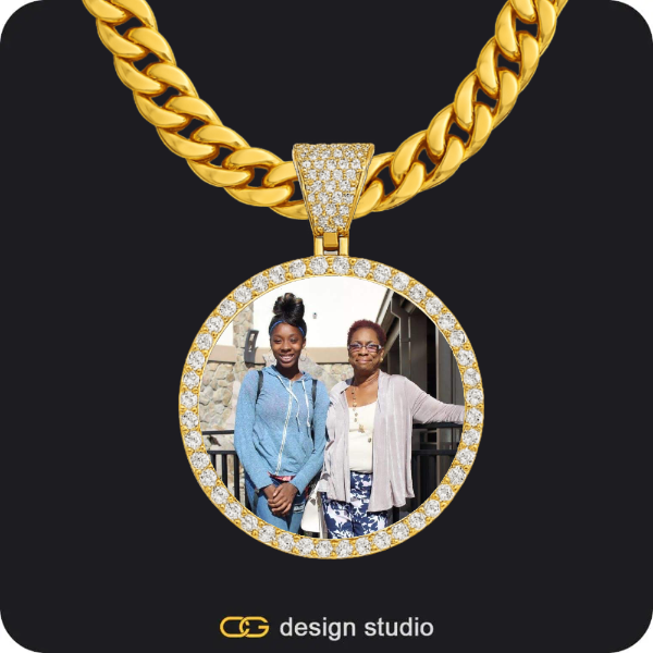 Custom Photo Pendant - Gold / Circle (3 cm) / Cuban (10mm)
