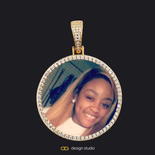 Clover Initial Necklace - D / 18 inch,Custom Photo Pendant - Gold / Circle (3 cm) / Cuban (5mm)