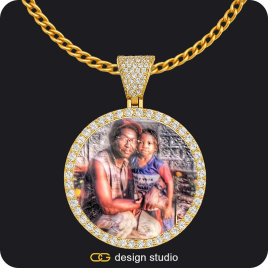 Custom Photo Pendant - Gold / Circle (4 cm) / Cuban (3mm)