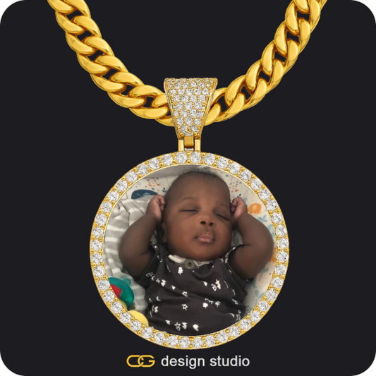 Custom Photo Pendant - Gold / Circle (4 cm) / Cuban (10mm)