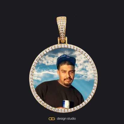 Custom Photo Pendant - Gold / Circle (4 cm) / Cuban (5mm),Custom Photo Pendant - Gold / Circle (4 cm) / Cuban (3mm)
