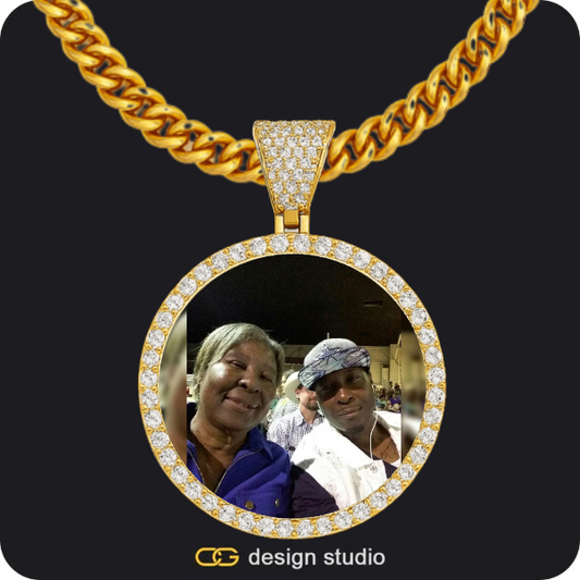 Custom Photo Pendant - Gold / Circle (4 cm) / Cuban (5mm)