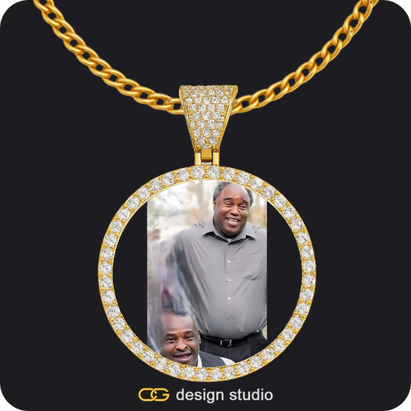 Custom Photo Pendant - Gold / Circle (4 cm) / Cuban (3mm)