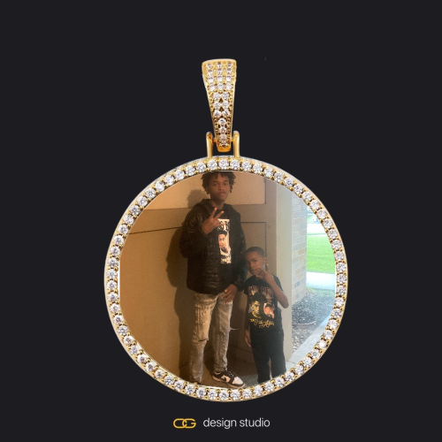 Custom Photo Pendant - Gold / Circle (4 cm) / Cuban (5mm)