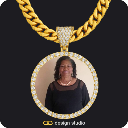 Custom Photo Pendant - Gold / Circle (4 cm) / Cuban (10mm)