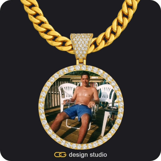 Shell Initial Necklace - U / Silver,Custom Photo Pendant - Gold / Circle (4 cm) / Cuban (10mm)