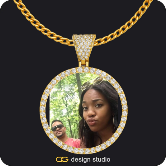 Custom Photo Pendant - Gold / Circle (4 cm) / Cuban (3mm)