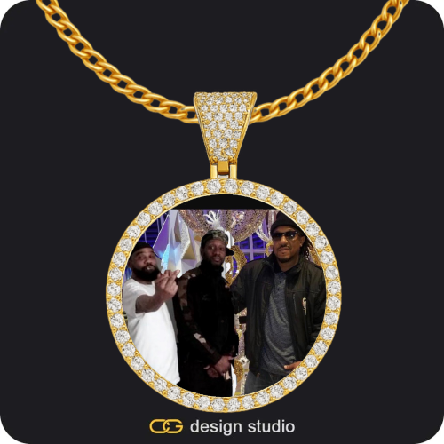 Custom Photo Pendant - Gold / Circle (4 cm) / Cuban (3mm)