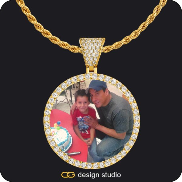 Custom Photo Pendant - Gold / Circle (4 cm) / Rope