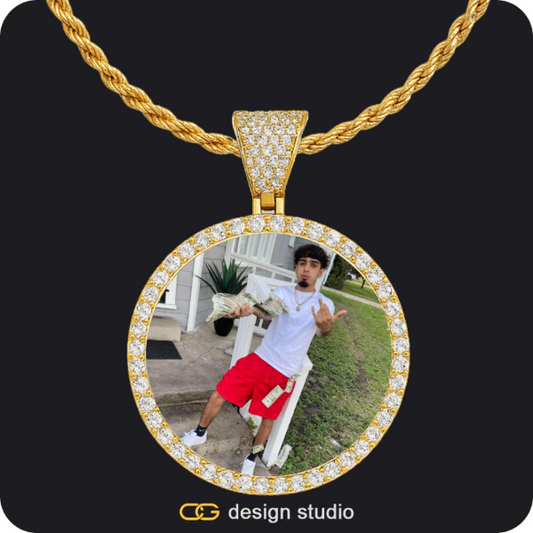 Custom Photo Pendant - Gold / Circle (4 cm) / Rope