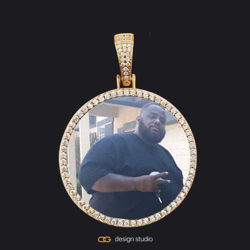 Custom Photo Pendant - Gold / Circle (4 cm) / Cuban (3mm)
