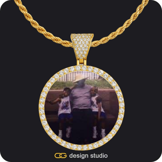 Custom Photo Pendant - Gold / Circle (4 cm) / Rope
