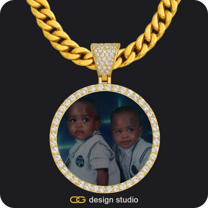 Custom Photo Pendant - Gold / Circle (4 cm) / Cuban (10mm),Shell Initial Necklace - O / Gold,Custom Photo Pendant - Gold / Rectangle / Cuban (10mm)